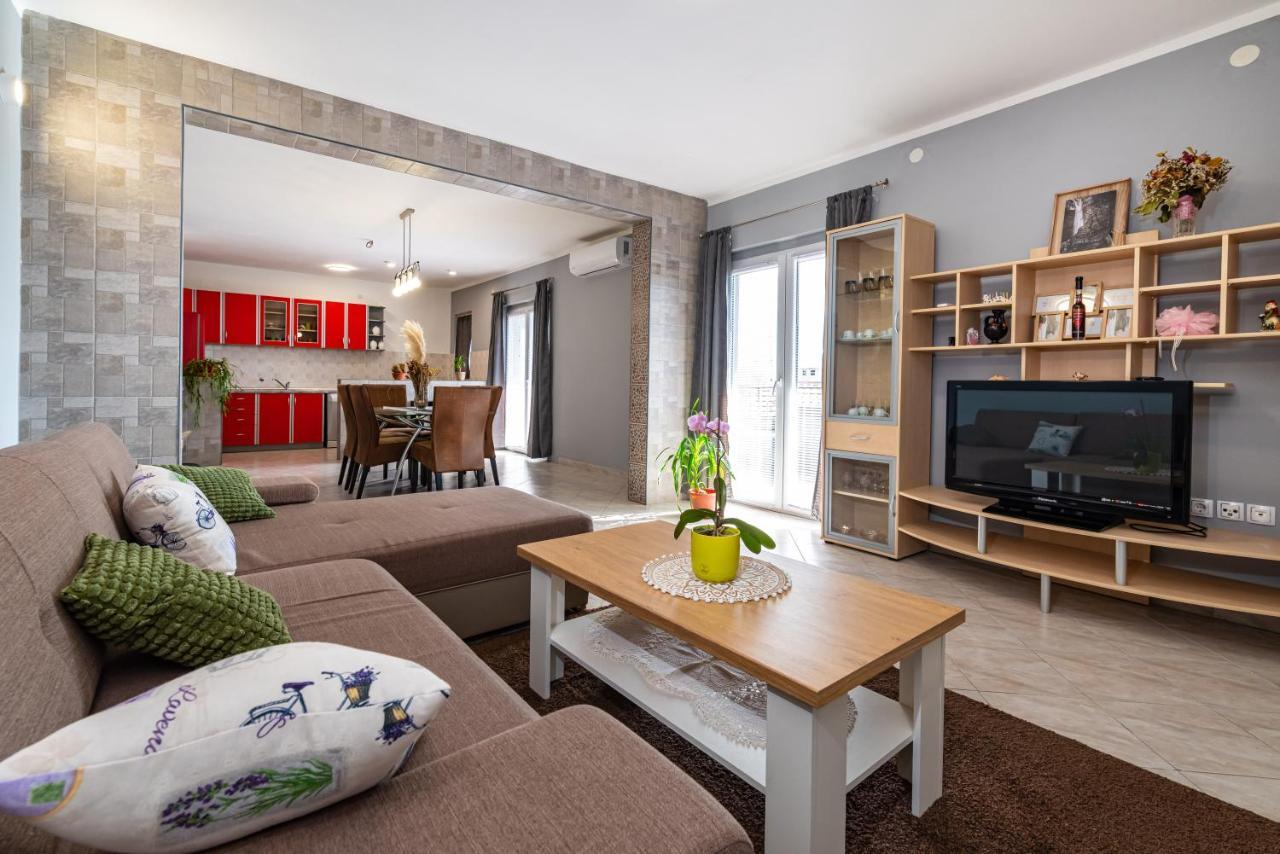 זאדאר Apartment Thalia מראה חיצוני תמונה